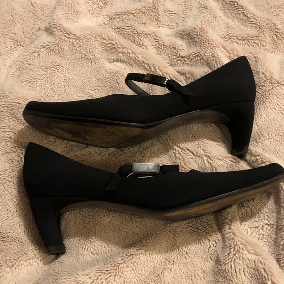 Stephane Kelian Shoes - Stephane Kelian Black Women's Mary Jane Shoes with small heel lovely !